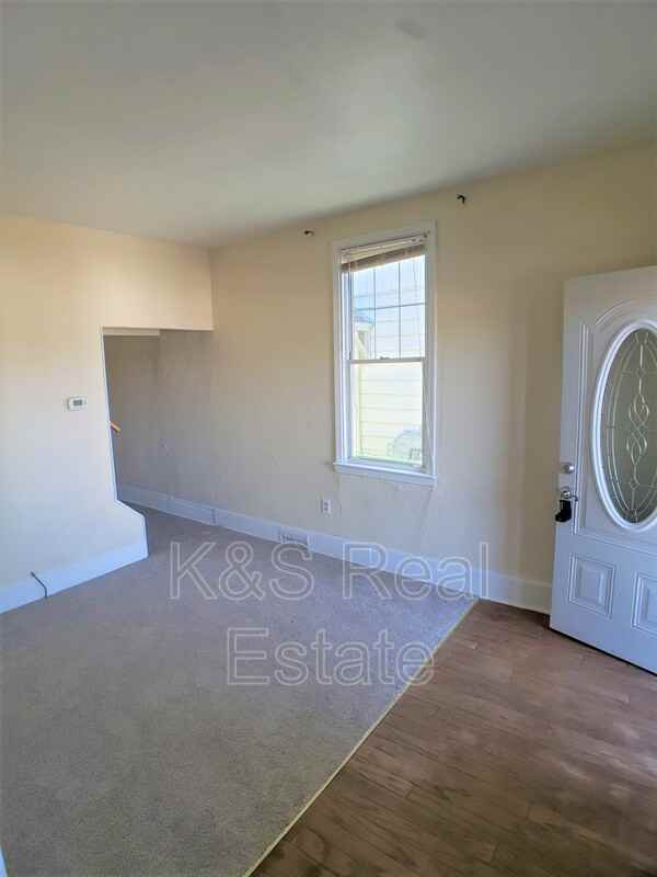 315 Shaffer Ave - Photo 2 of 7