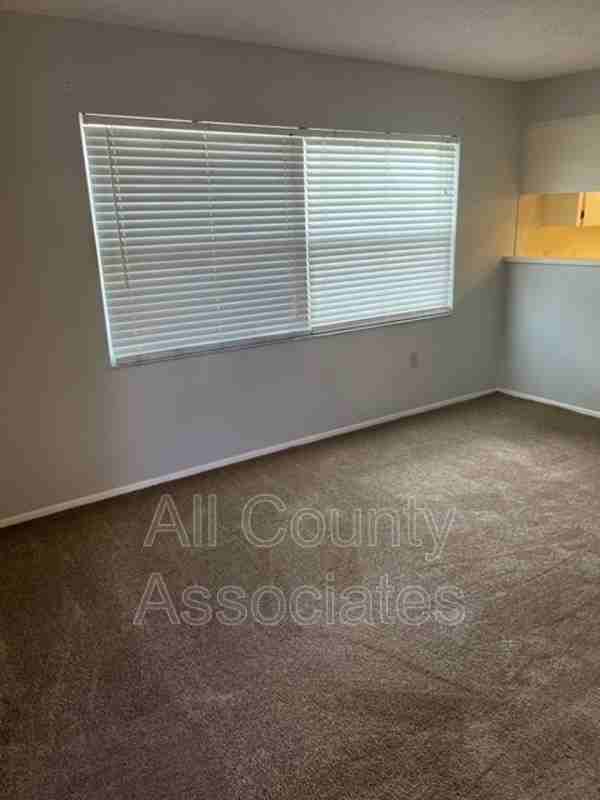 6189 Chesham Dr #1 - Photo 3 of 14