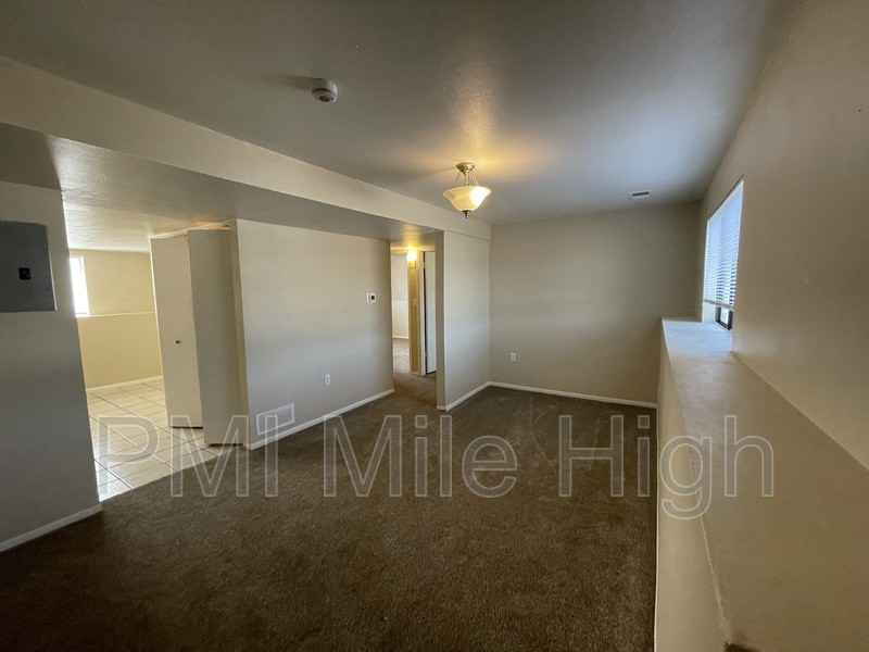 190 2nd St #C - Photo 2 of 14