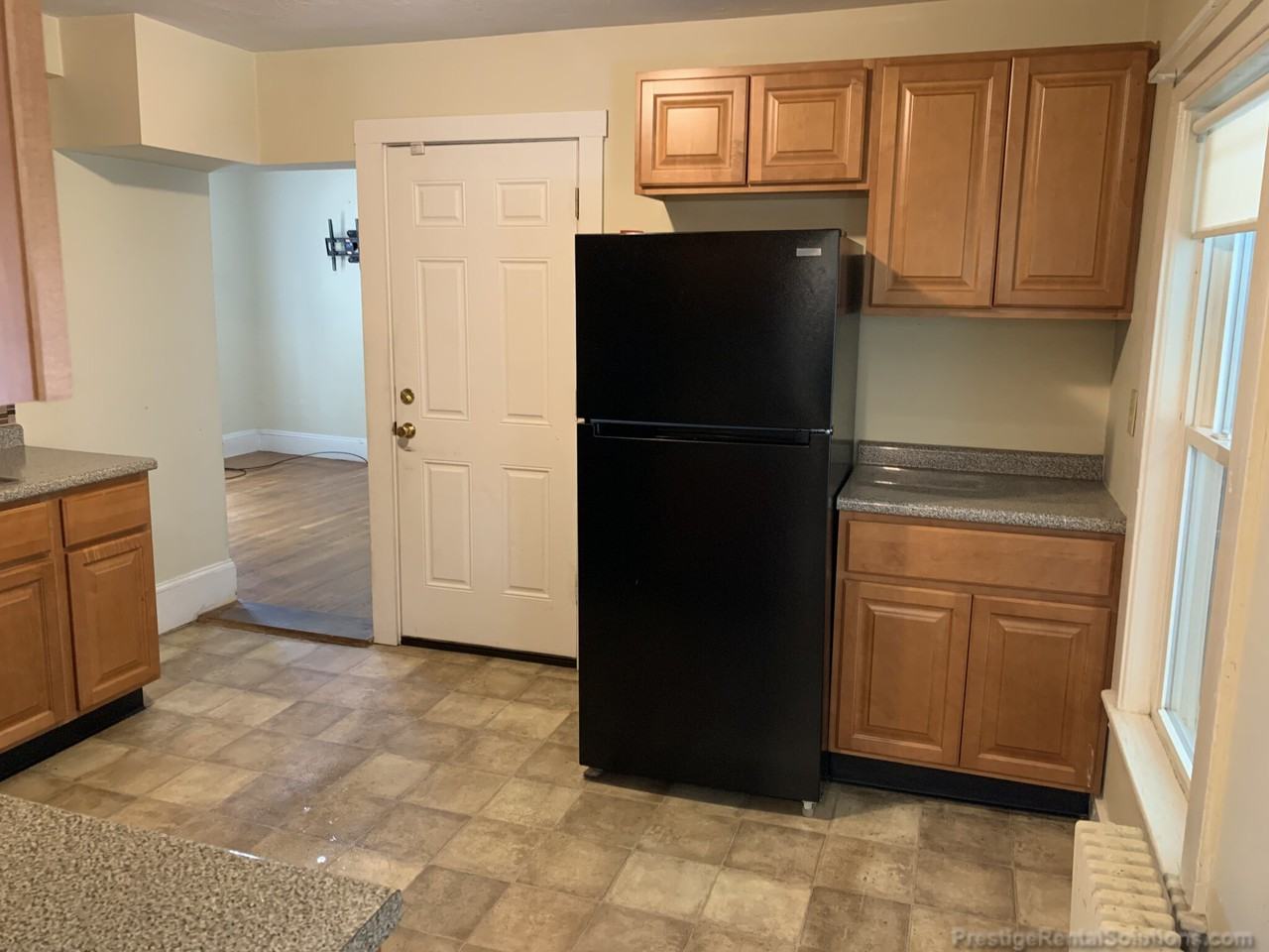36 Davison St #1 - Photo 2 of 20