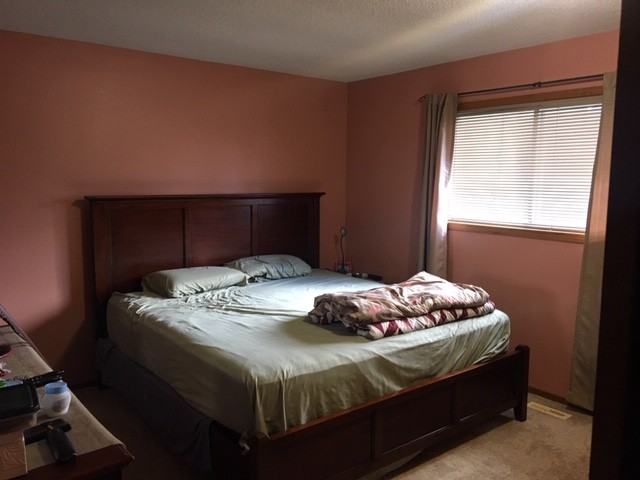 248 Riverglen Place Southeast - Photo 3 of 10