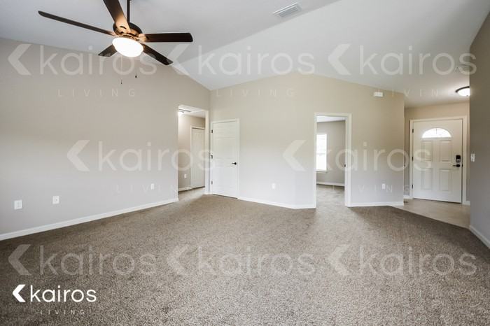 7 Malauka Run Ln - Photo 3 of 16