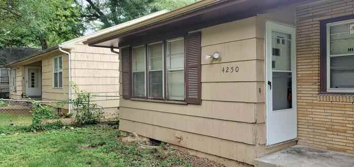 4250 E 60th Ter #4250 - Photo 3 of 21