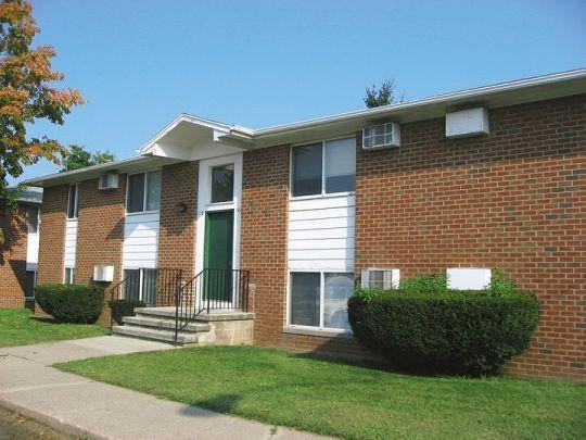 Brockport Crossings - Photo 2 of 8