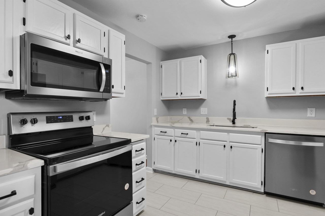 627 Rutledge Ave #B - Photo 5 of 30