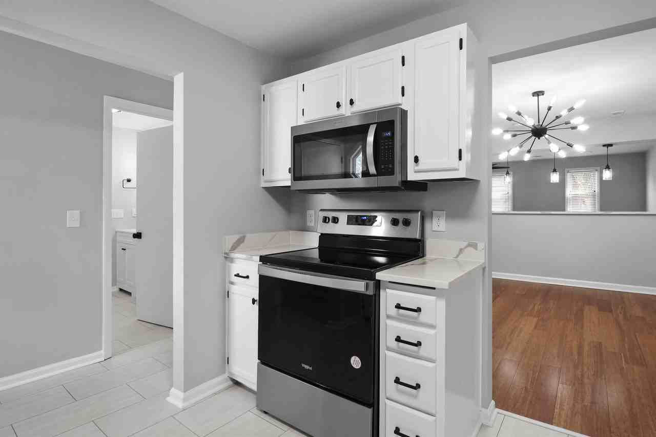 627 Rutledge Ave #B - Photo 6 of 30