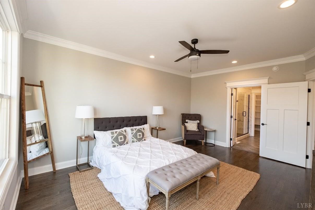 1629 Helmsdale Dr #1 - Photo 4 of 8