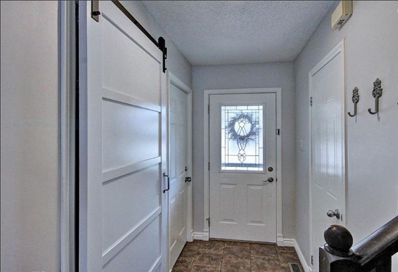 1844 Bloom Crescent - Photo 3 of 25