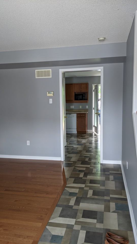 780 Fanshawe Park Road East - Photo 3 of 23