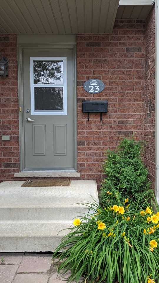 780 Fanshawe Park Road East - Photo 2 of 23