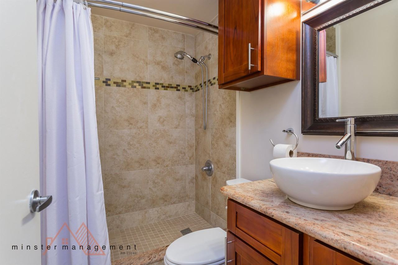 2611 Ala Wai Blvd #902 - Photo 5 of 11