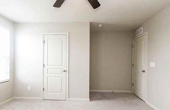Eastpark Cir W - Photo 3 of 10