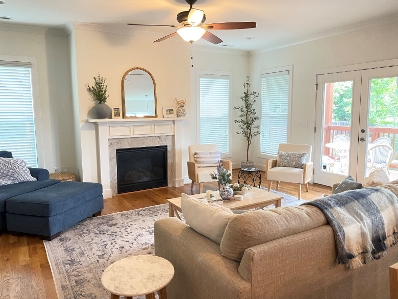 177 Pineland Cir - Photo 2 of 10