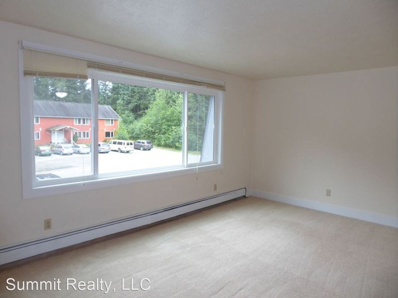 8824 Glendale St 33-40 - Photo 3 of 13