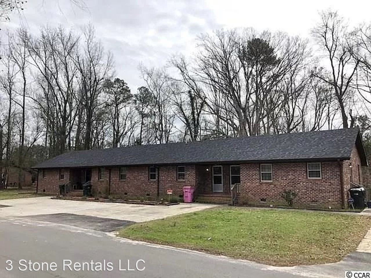 202 Lake Street - Photo 2 of 7