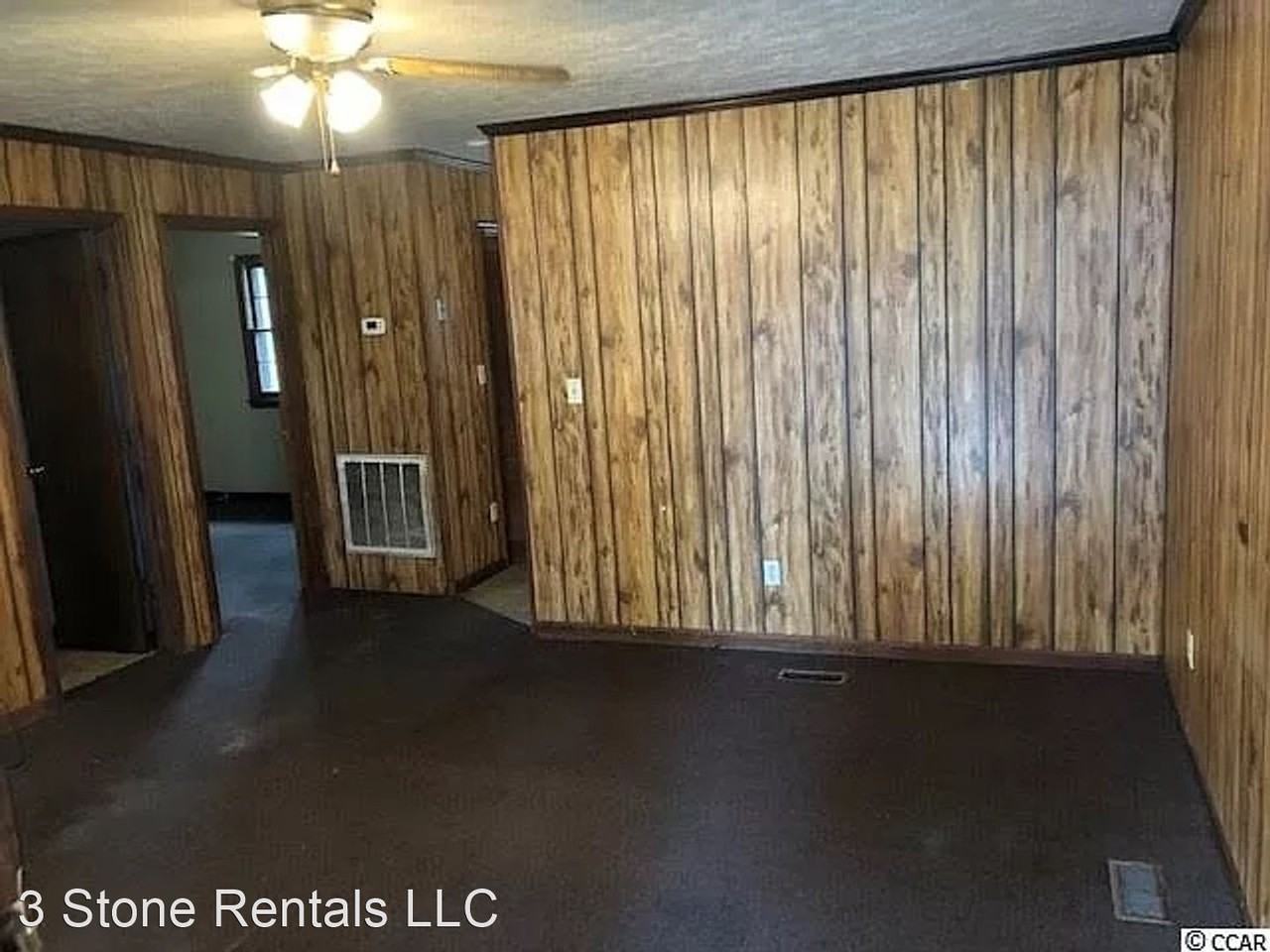 202 Lake Street - Photo 3 of 7