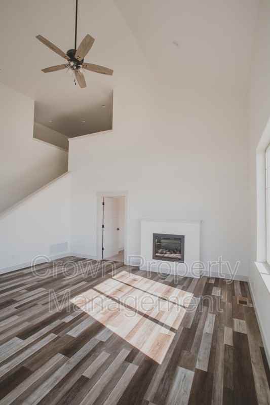 114 Taelor Rd - Photo 2 of 31