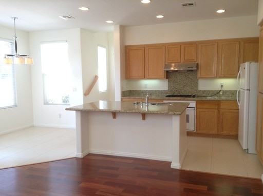 12252 Pepper Tree Ln - Photo 3 of 7