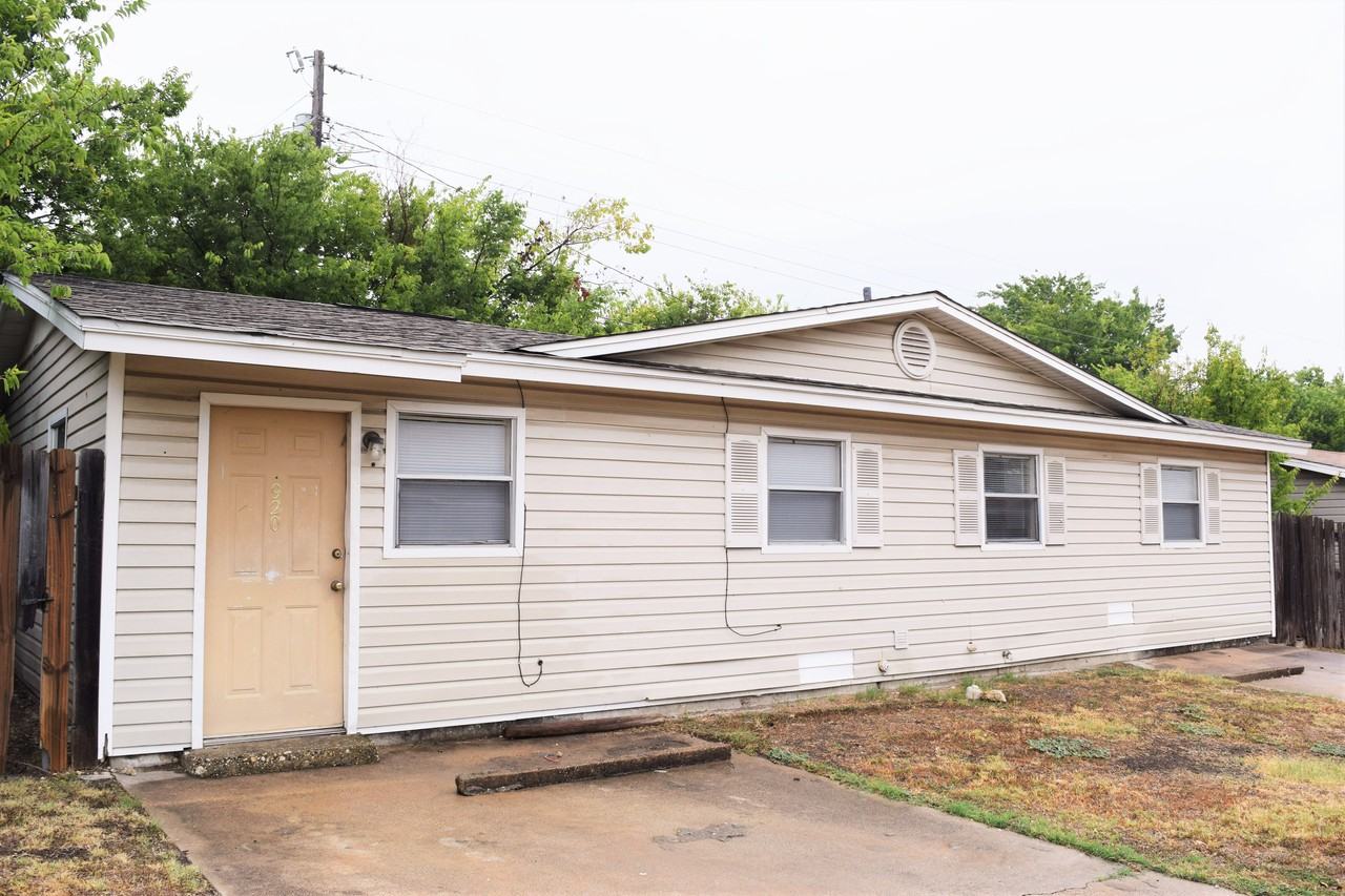 920 South 13th Street, Copperas Cove, TX 76522 3 Bedroom Apartment for