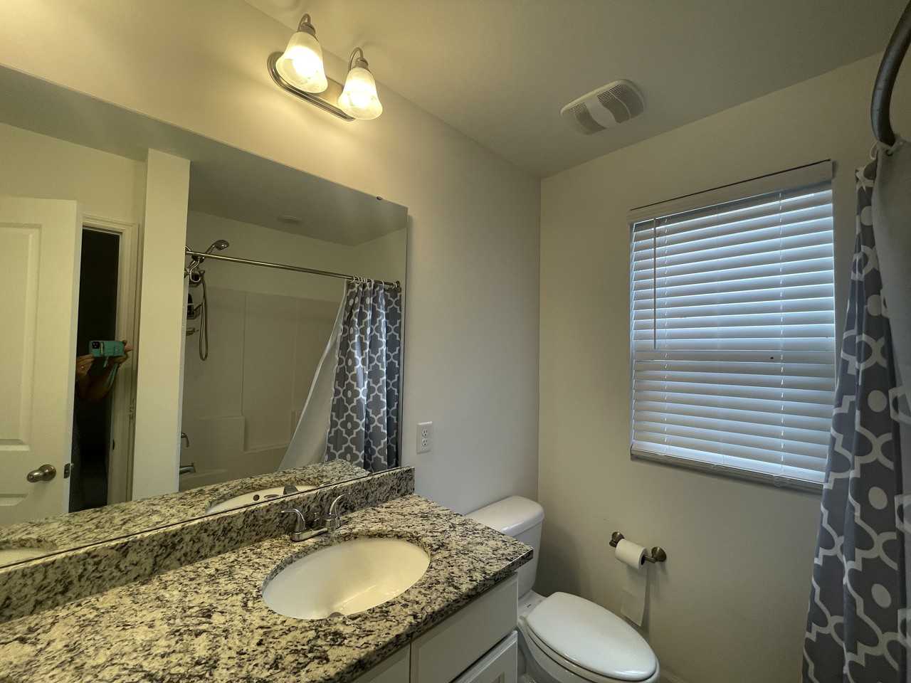 152 Spencer Cir - Photo 5 of 10