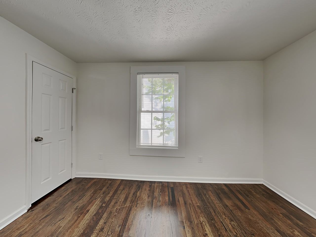 805 Spencer St Nw - Photo 6 of 17
