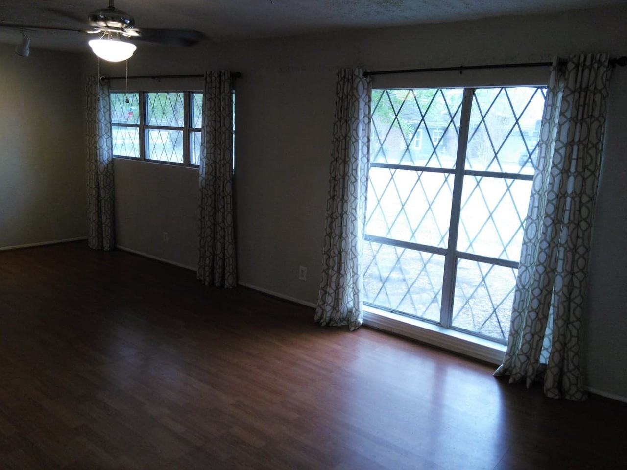 2241 14th St - Photo 5 of 50