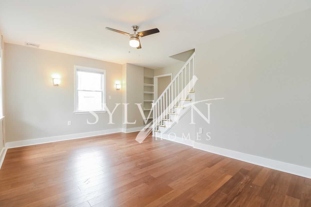 921 N Hill Rd - Photo 3 of 15