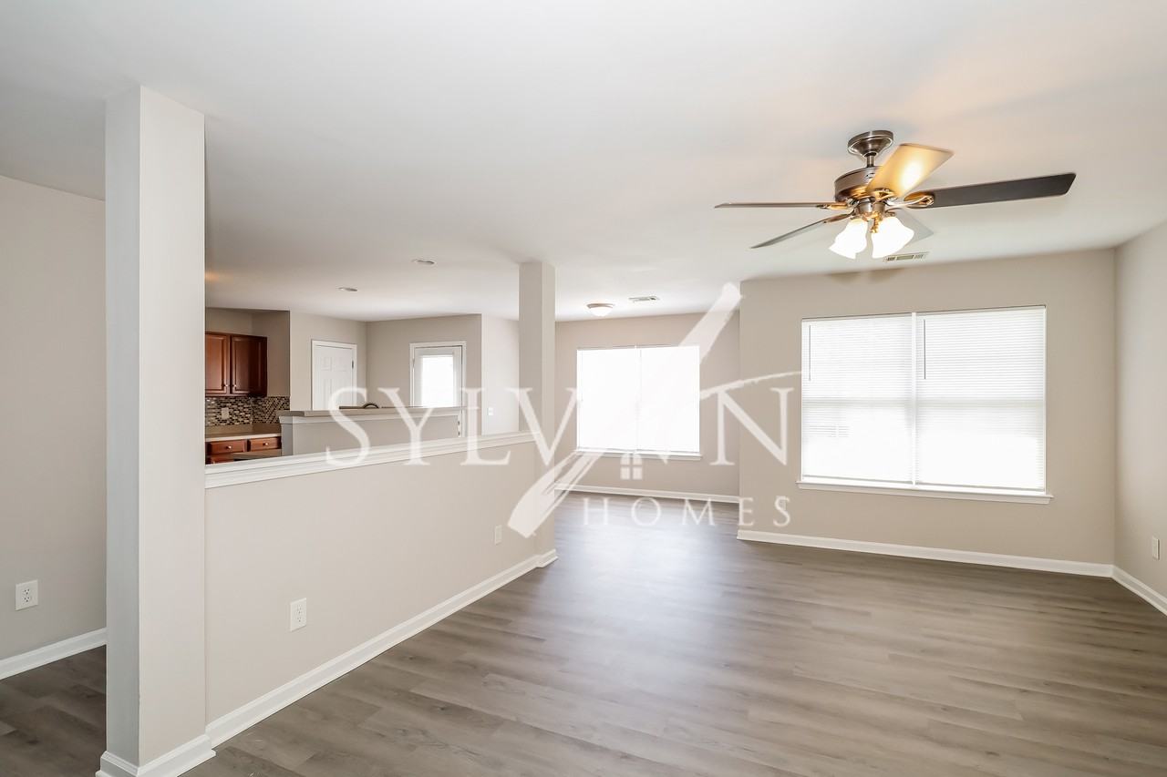 2790 Rustic Ridge Rd - Photo 3 of 14