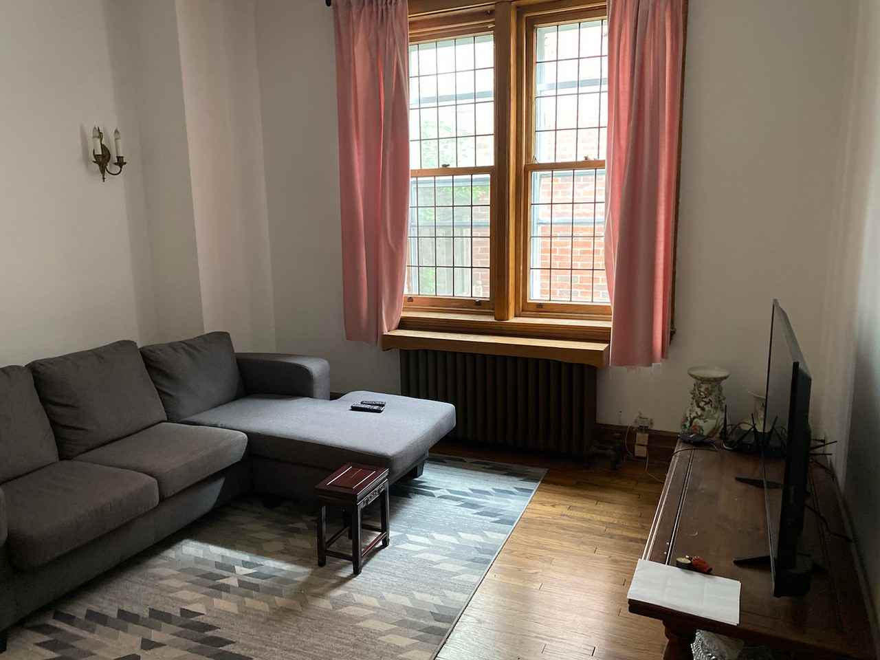 83G Av Columbia - Photo 2 of 12