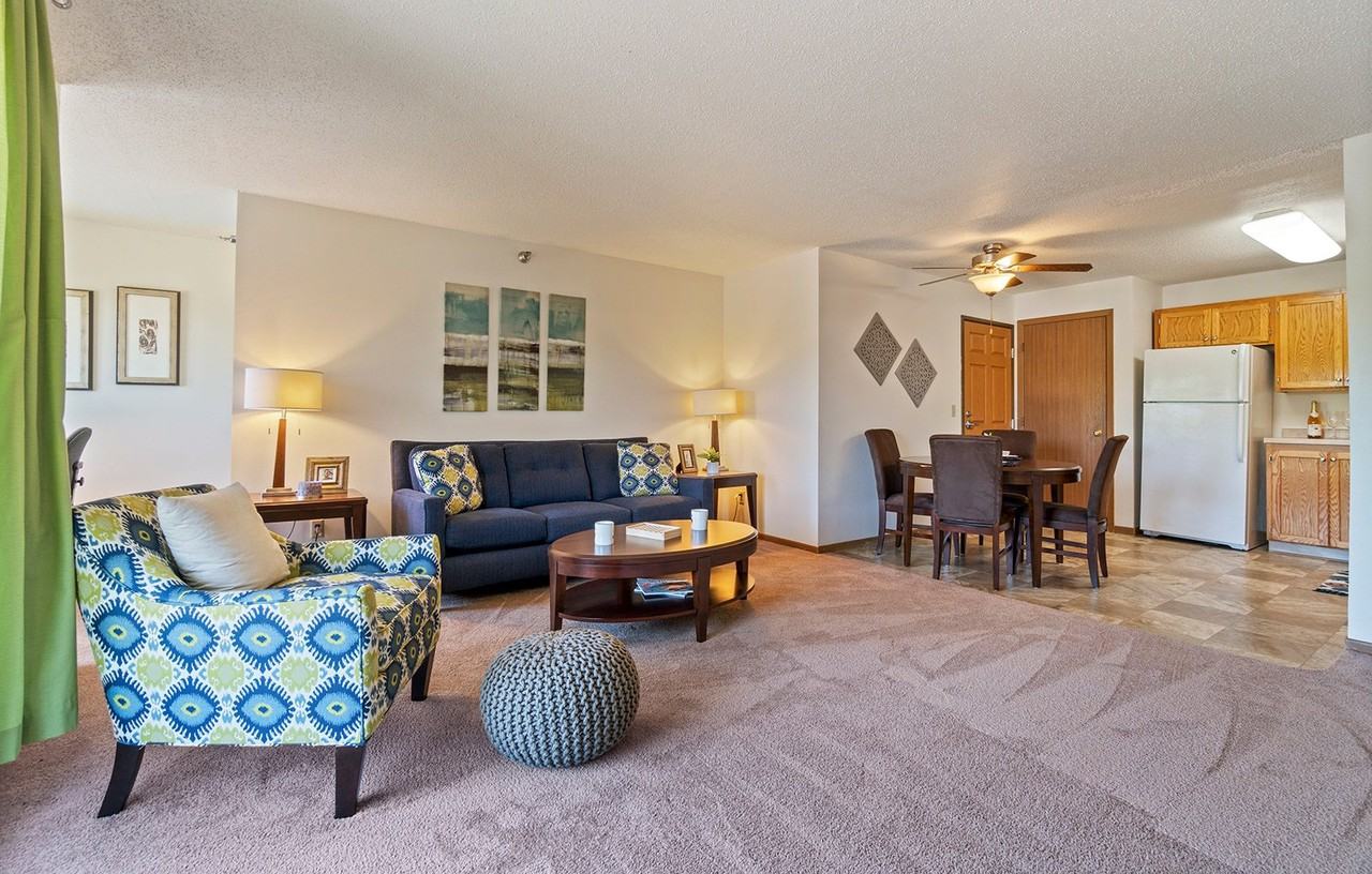 Somerset Properties - Photo 2 of 48