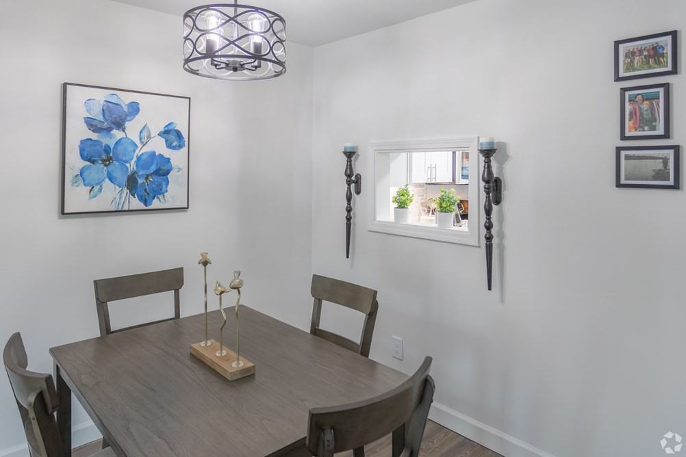 Galbraith Pointe Apartments and Townhomes - Photo 4 of 55