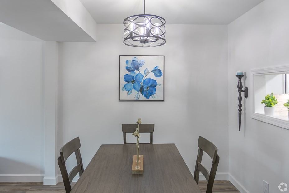 Galbraith Pointe Apartments and Townhomes - Photo 5 of 55