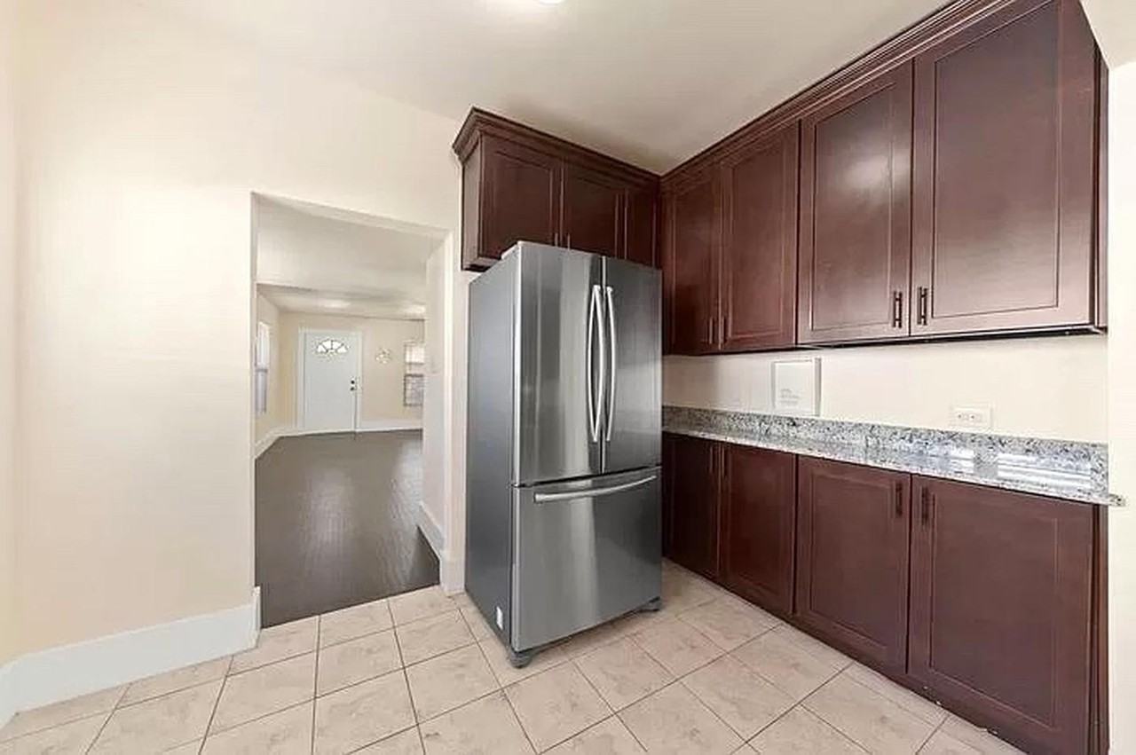 1706 Michigan Ave - Photo 6 of 16