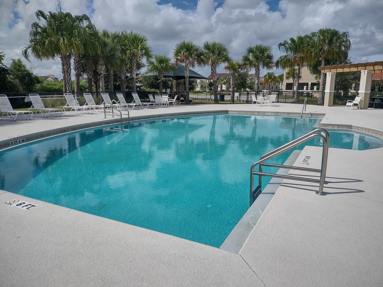 7135 Primavera Ln - Photo 2 of 6