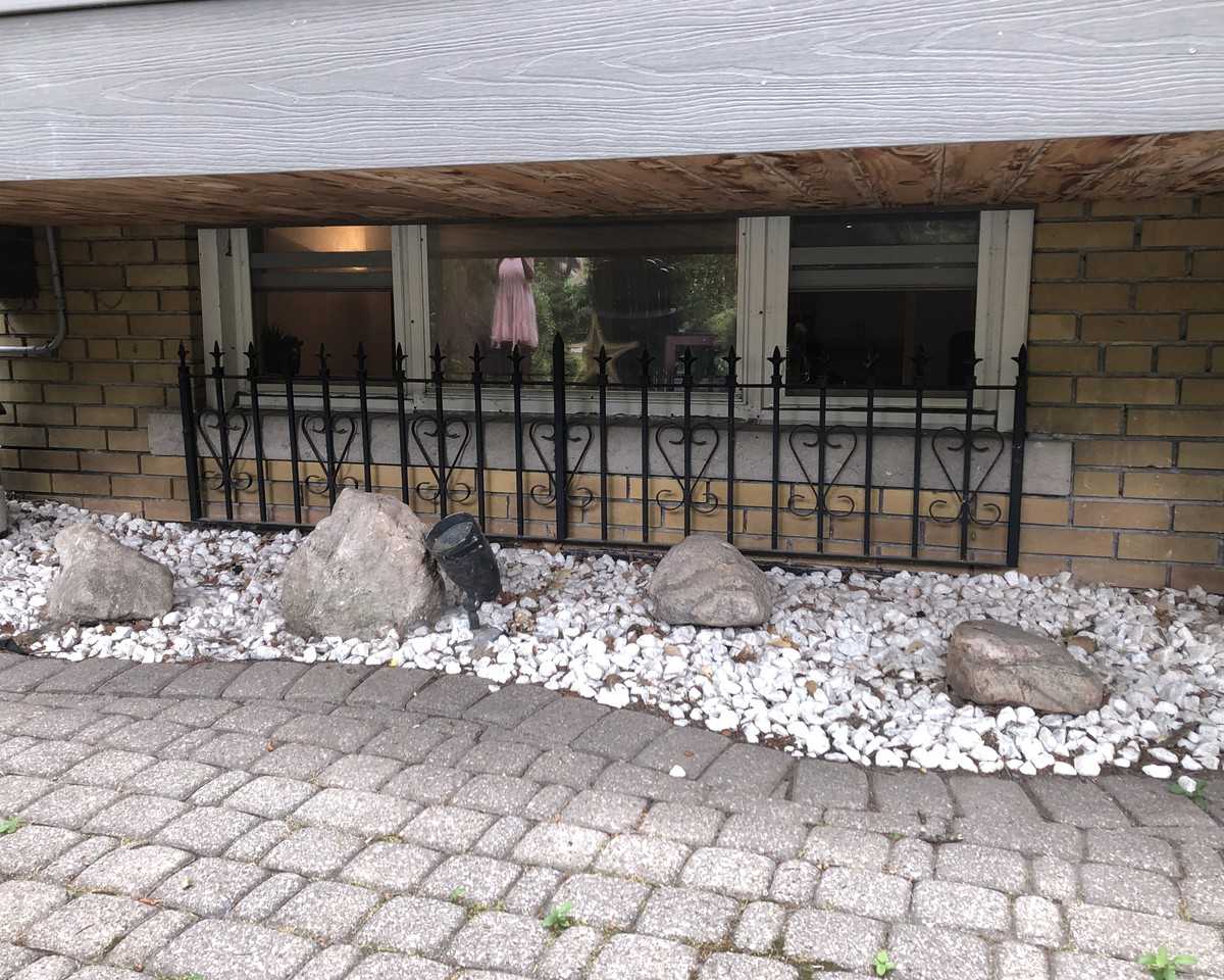 Silver Birch Ave & Pine Ave - Photo 3 of 12
