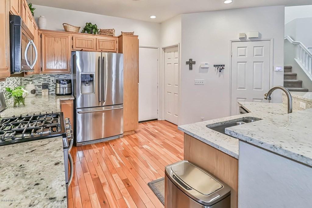 544 Hooper Avenue - Photo 3 of 19