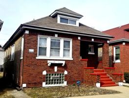 featured image of 8608 S Kingston Ave #1