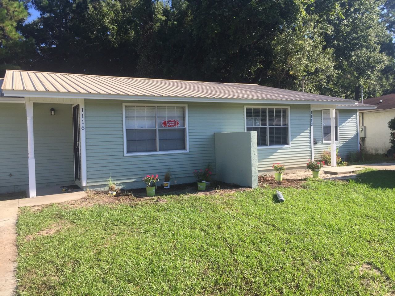 1112 Bradford Cir #1112 - Photo 2 of 12
