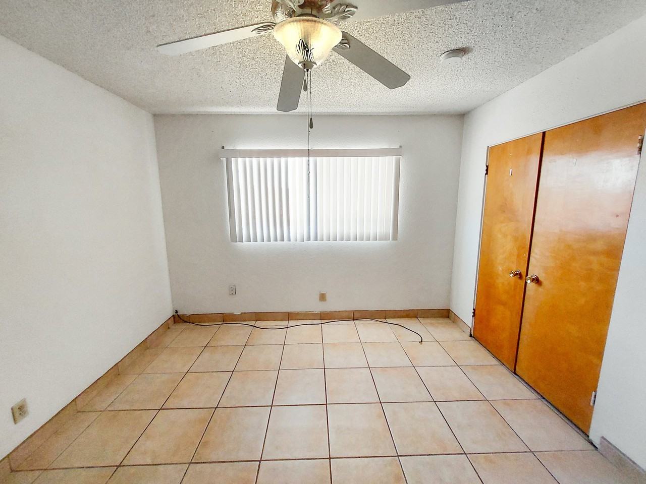 213 Panamint Ave #D - Photo 6 of 10