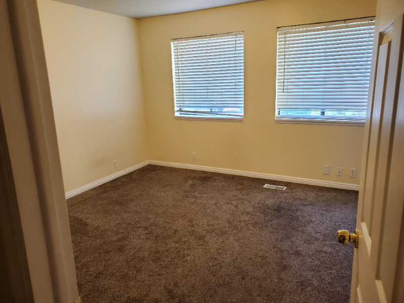 2186 Karalee Way #MAIN - Photo 4 of 16