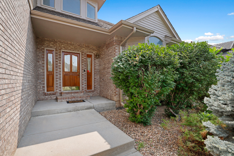 5662 S Nome St - Photo 3 of 48