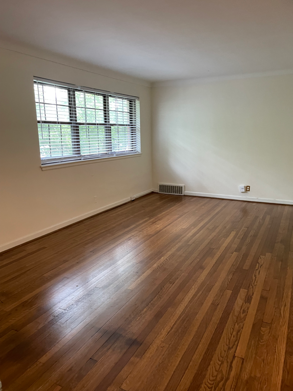 45 Brighton Way #2N - Photo 3 of 9