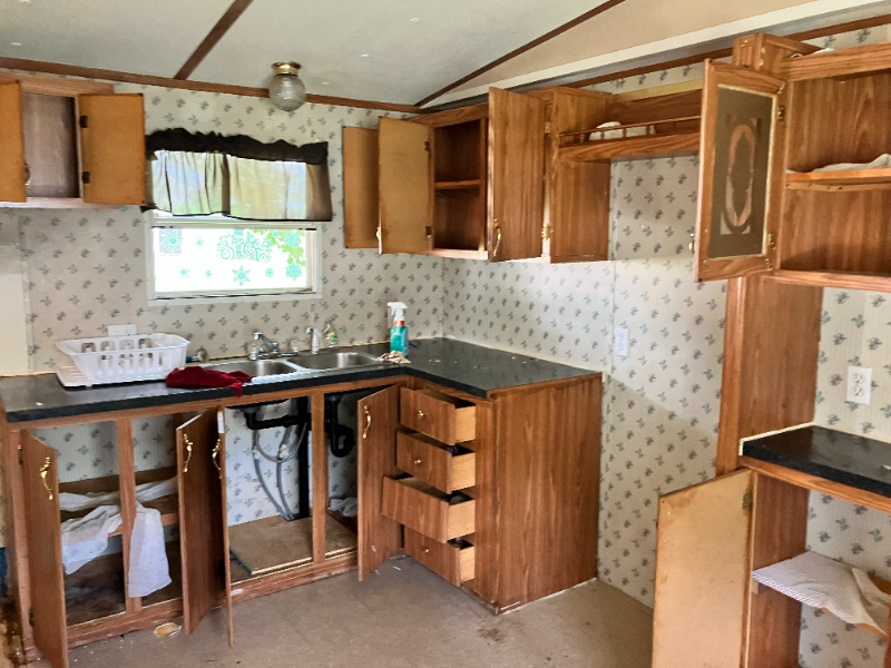 322 Mangle Dr - Photo 3 of 4