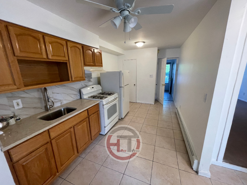 2841 Harrington Ave #1 - Photo 2 of 6