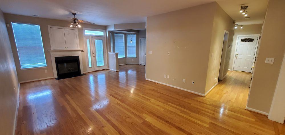 5440 Summer Cres - Photo 3 of 20