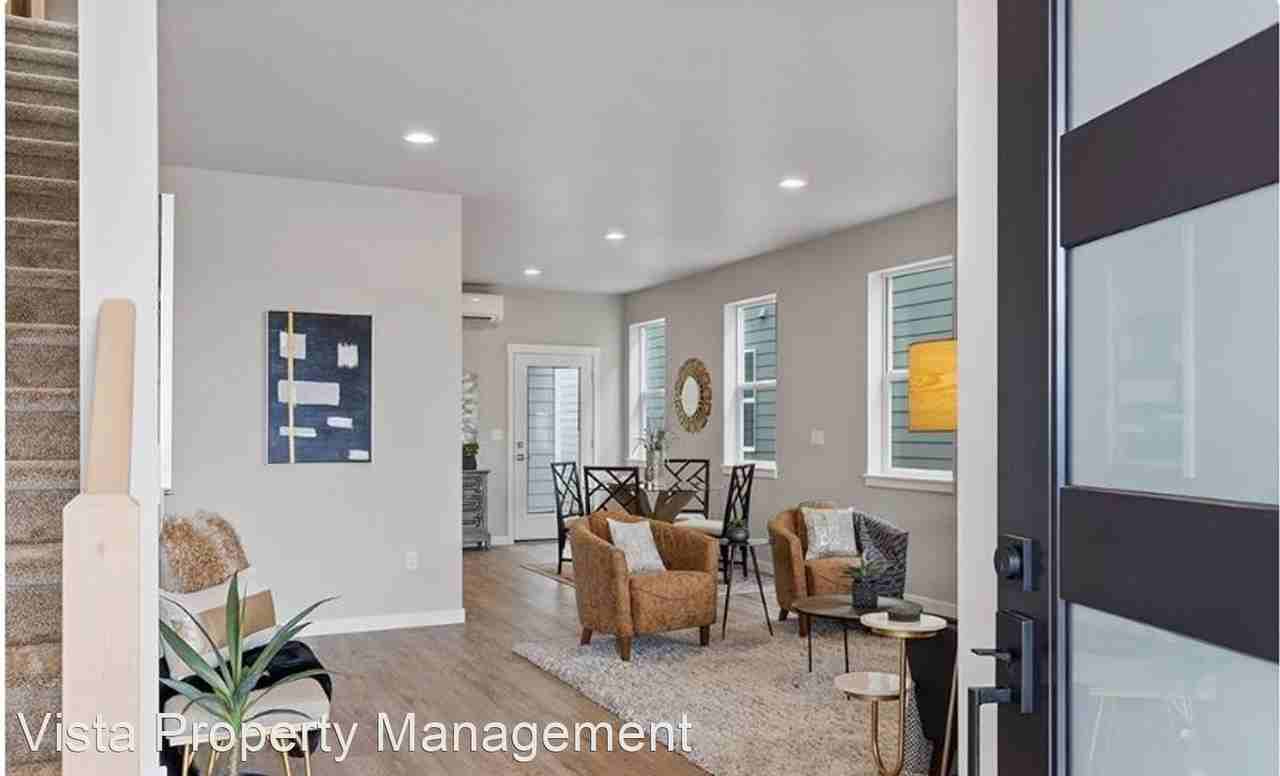 507 15th St Se - Photo 3 of 36