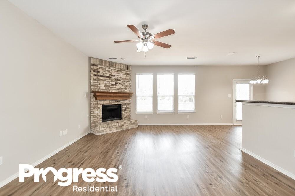 3686 Juniper Hills Dr - Photo 3 of 16