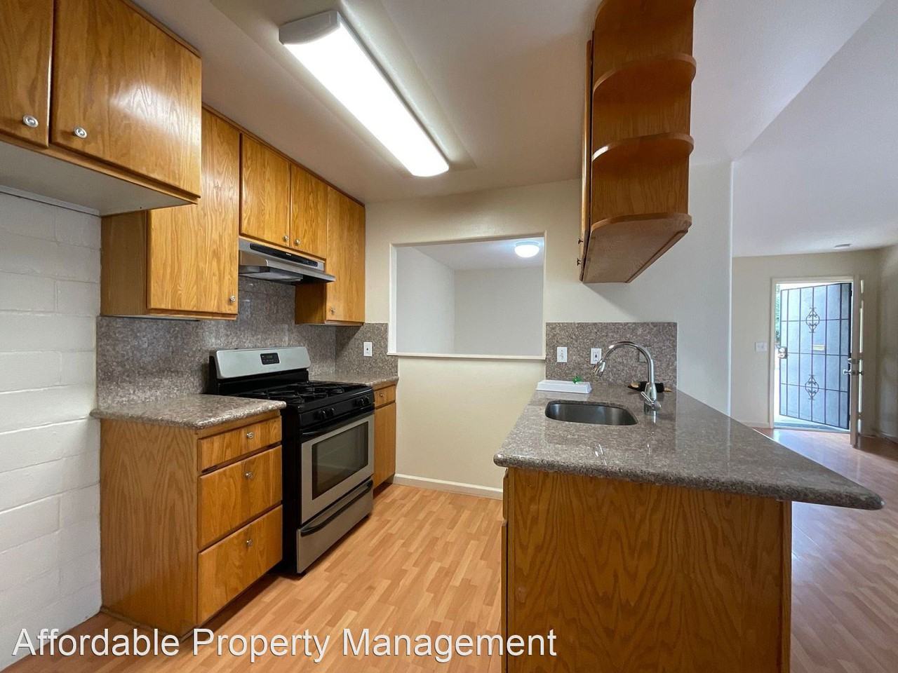 33120 Lake Mead Dr - Photo 3 of 15