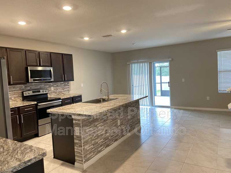 164 Emanuelle Dr - Photo 3 of 29