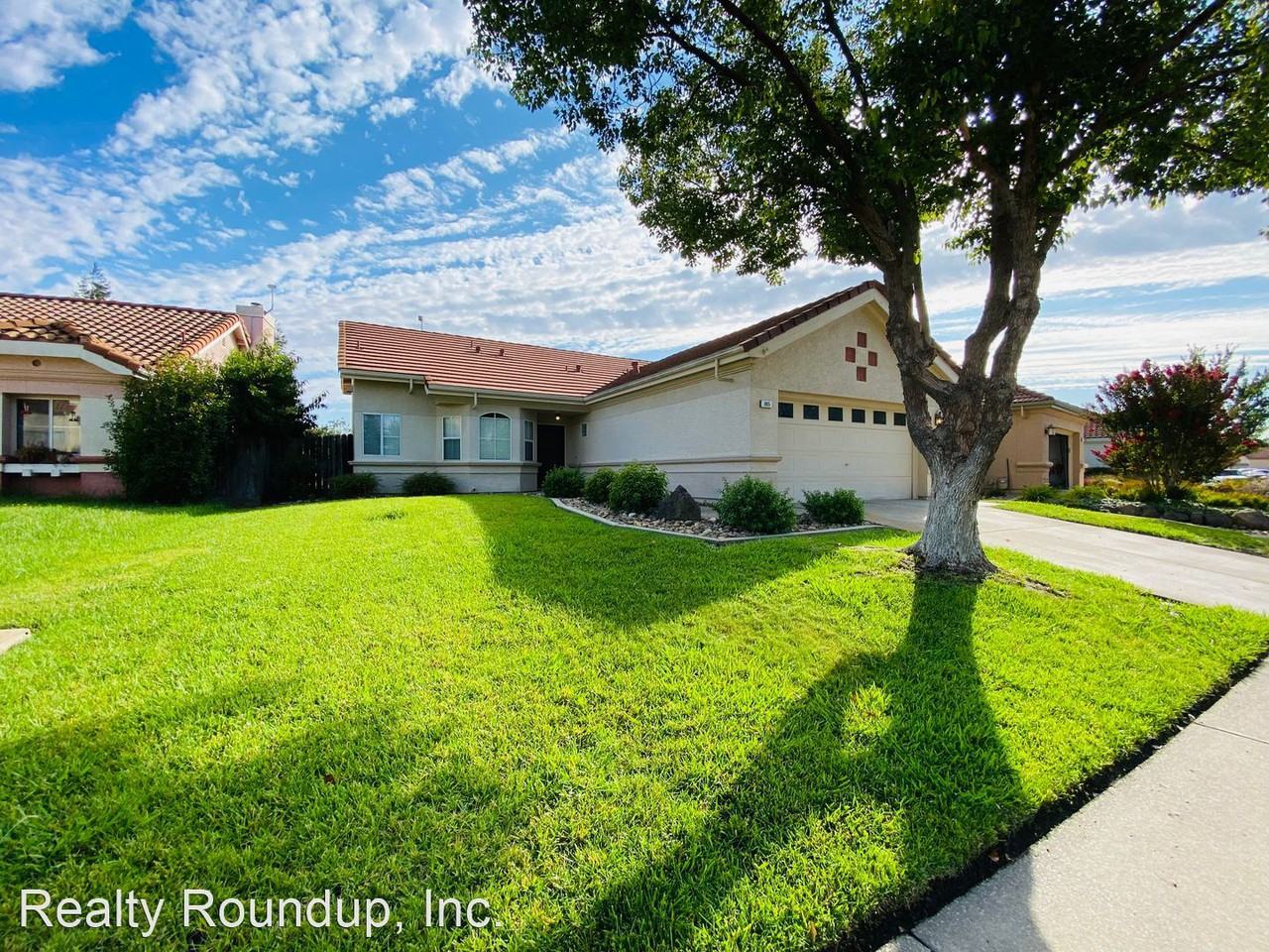 865 Bateman Way - Photo 2 of 24